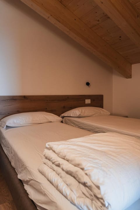 Casa Stefania 1 Apartment in Ledro