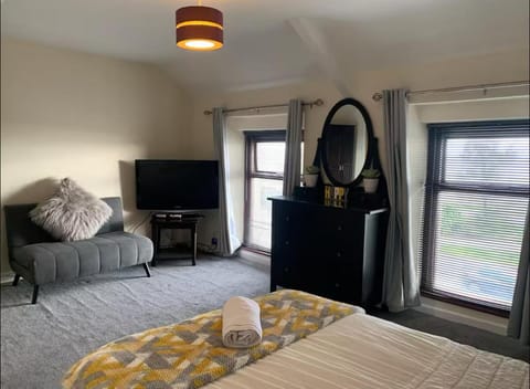 284 - Room 8 - Beachfront - Fantastic Sea views Bed and Breakfast in Swansea