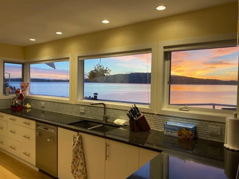Natural landscape, Kitchen or kitchenette, Sea view