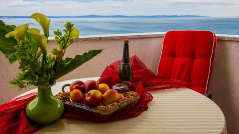 Balcony/Terrace, Balcony/Terrace, Food and drinks, Seating area