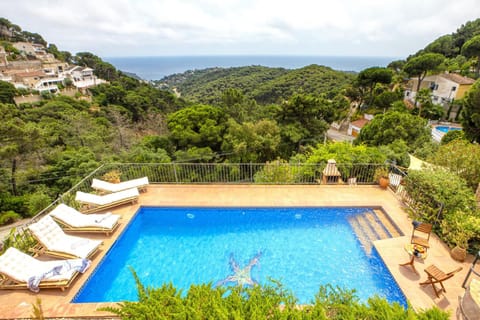 Nearby landmark, Spring, Day, Natural landscape, Bird's eye view, Mountain view, Pool view, Sea view, Swimming pool, sunbed