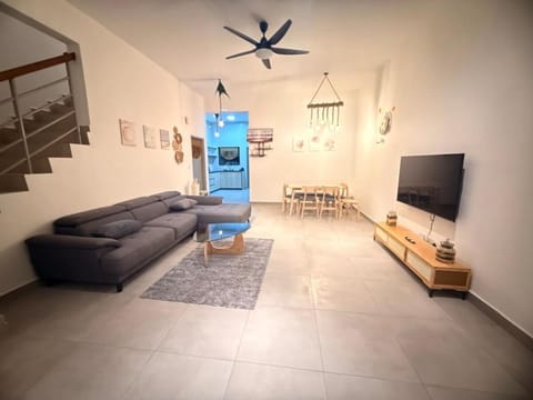 TV and multimedia, Living room