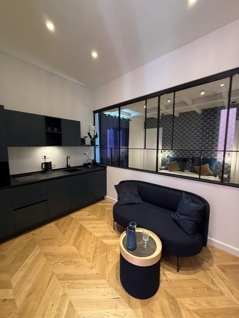 Riviera Luxe Glam Apartment in Sestri Levante