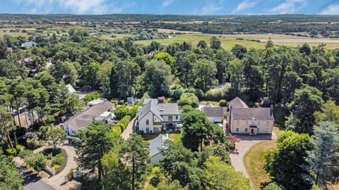 Avon House - modern family home House in Ringwood