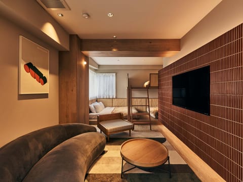 Bed, TV and multimedia, Living room