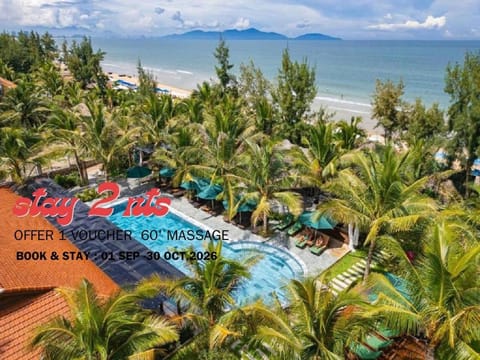 Pool view, Sea view
