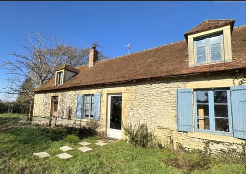 La Maison du Bout du Monde pour 6 personnes - Gîte en transition House in Centre-Val de Loire