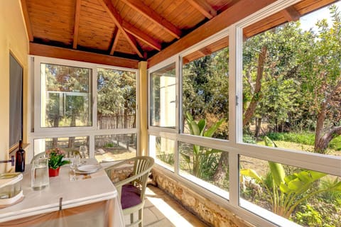 Patio, Spring, Garden, Balcony/Terrace, Food and drinks, Food, Garden view