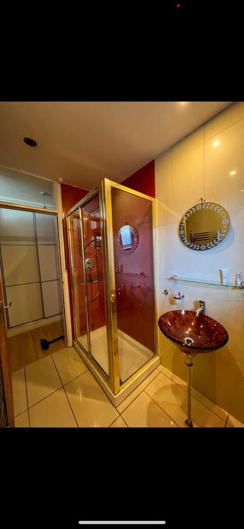 Zen suite Vacation rental in Leicester