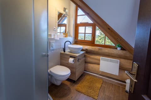 BeaR's LOG House in Plitvice Lakes Park