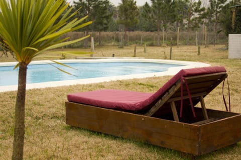 Day, Swimming pool