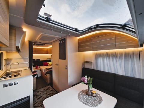 Kitchen or kitchenette, Living room, Photo of the whole room, Seating area, Dining area