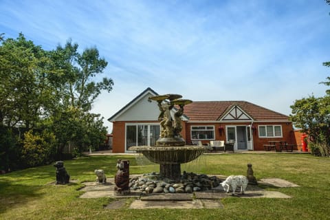 Finsters Retreat House in Southport