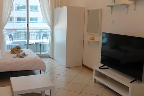 TV and multimedia, Evening entertainment