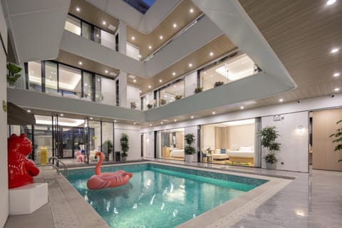 Pool view, Swimming pool