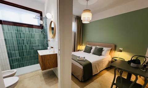 Toilet, Bed, Bathroom, Bedroom