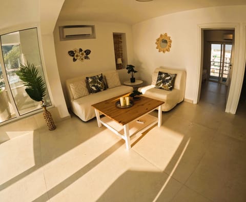 Stylish Rooftop Retreat with Hot Tub with Loutraki Beach Apartment in Euboea