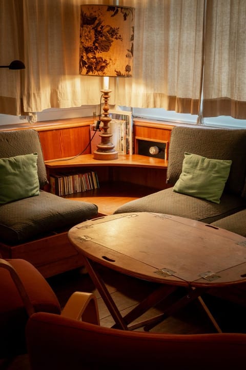 Chesa San Gian - Terrace on garden Apartment in Saint Moritz