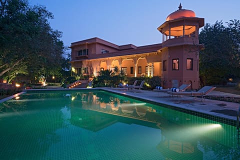Property building, Swimming pool