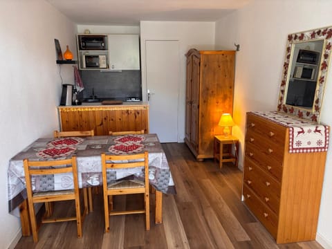 La Foux d Allos Studio résidence Les Étoiles Apartment in Allos