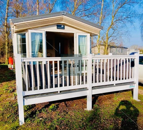 Garden, Balcony/Terrace