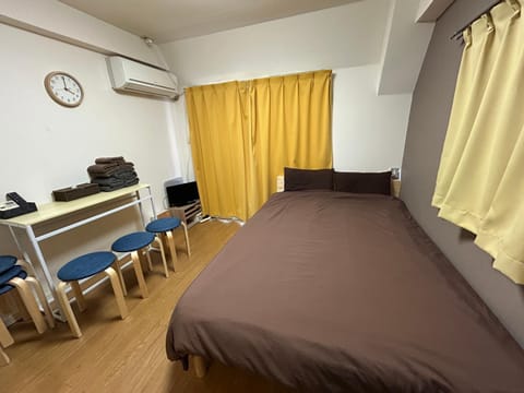 Bed, TV and multimedia, Photo of the whole room, Bedroom, air conditioner
