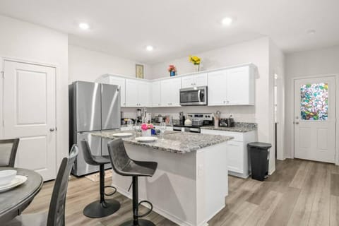 Modern 3BR Home in San Antonio House in San Antonio