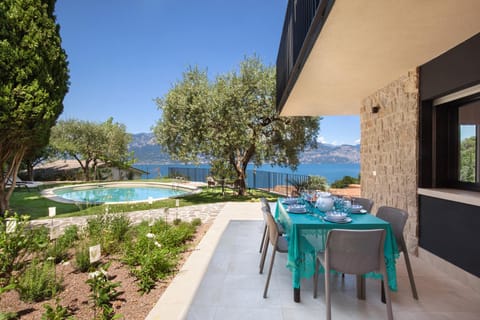 Villa aMA with Pool Villa in Brenzone sul Garda