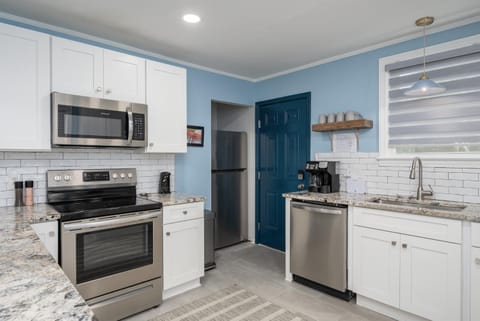 Cozy 3-Bedroom Retreat in Charming Beaufort, SC House in Beaufort