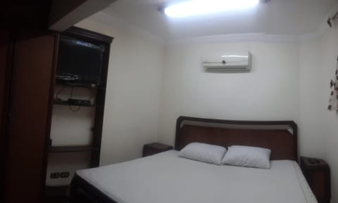 Bed, Hot Spring Bath, Bathroom, Bedroom, air conditioner