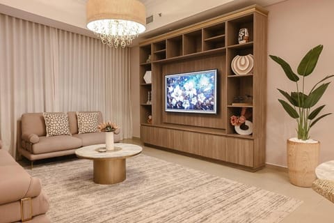 Family-Friendly 2BR Sleeps 7 Reem Island Stay Apartment in Abu Dhabi