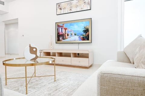 Spacious 2BR in Ansam Yas Island Views Sleeps 7 Apartment in Abu Dhabi