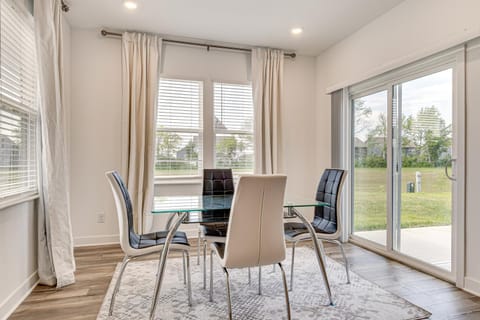 16 Mi to Indianapolis Group Getaway with Pool Table House in Indiana