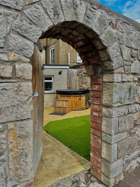 Mallview cottage House in Northern Ireland