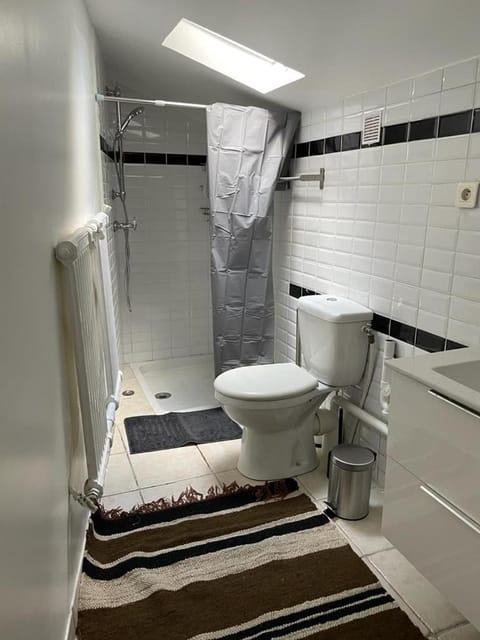 Charmant studio avec mezzanine à côté de la maison des examens Apartment in Île-de-France