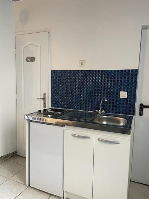 Charmant studio avec mezzanine à côté de la maison des examens Apartment in Île-de-France