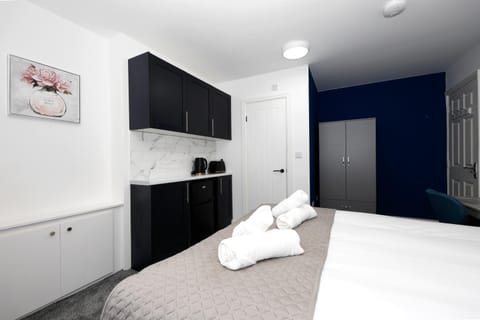 Blossom House En-suite Whole Apartment in Huntingdonshire District