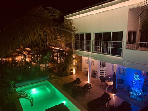 Balcony/Terrace, Swimming pool