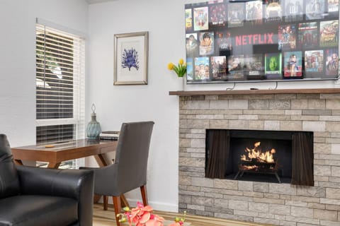 Living room, Seating area, flat iron