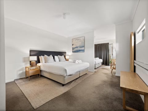 TV and multimedia, Bedroom