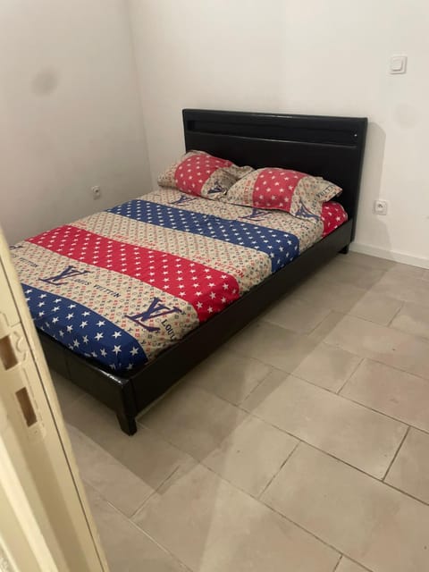 Appartement meublé Apartment in Alès