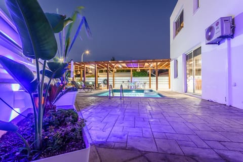Property building, Pool view, Swimming pool