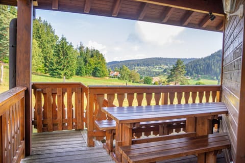 Patio, Natural landscape, View (from property/room), Balcony/Terrace, Balcony/Terrace, Dining area, Mountain view