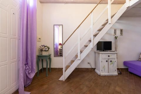 Communal lounge/ TV room, TV and multimedia