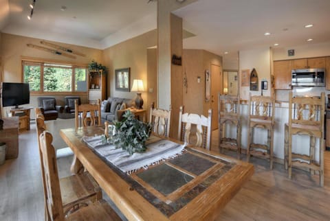 Village Center 305 House in Purgatory