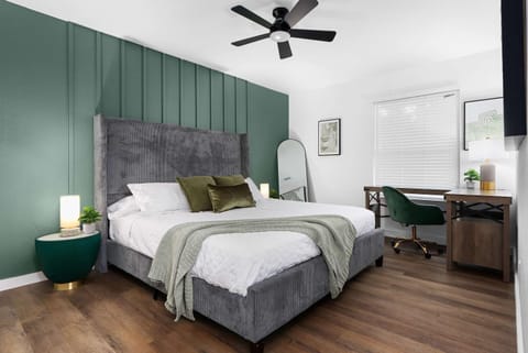 Prime Location Near Zilker Park & SoCo Chic House in Austin