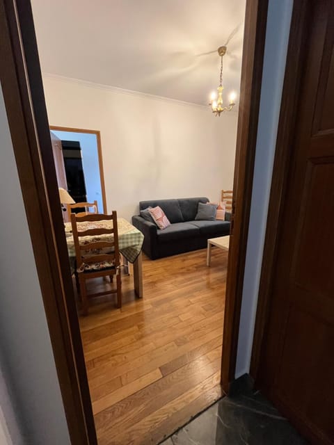 Logement moderne, prêt à vivre Apartment in Aubervilliers