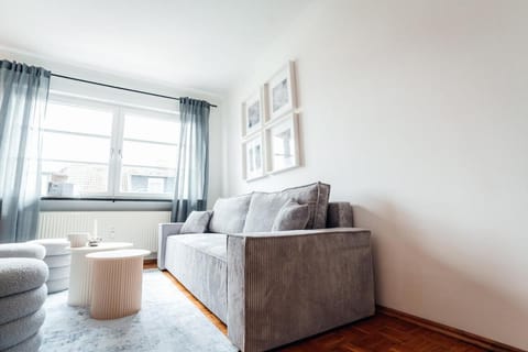3 BR - Familienfreundlich - Geräumig - Zentral - Parkplätze Apartment in Mainz-Bingen