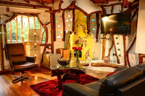 Communal lounge/ TV room, TV and multimedia, Living room, Photo of the whole room
