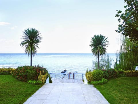 Royal Luxury Villa by AKTIS VILLAS Villa in Halkidiki